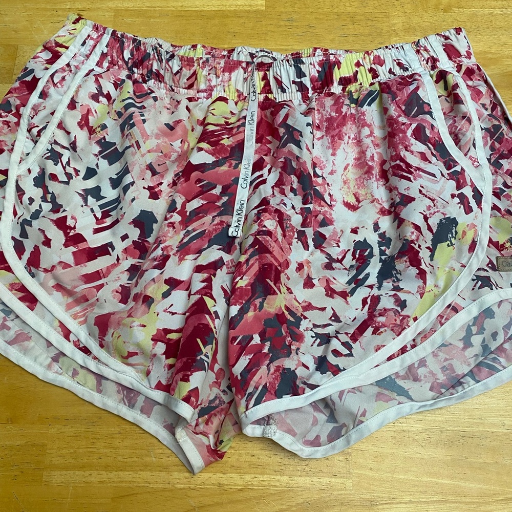 Athletic shorts